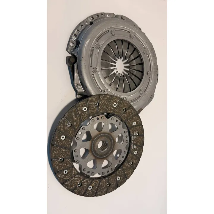Сцепление в сборе (без выжимного подшипника), Уценка FORD Focus II/C-Max 1.8TDCI SACHS 3000 970 012-N2 Уценка