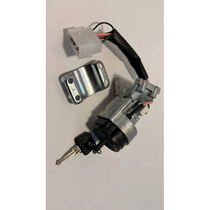 Замок зажигания ВАЗ 2110 Рекардо, Уценка Рекардо RR17300-N0 Уценка