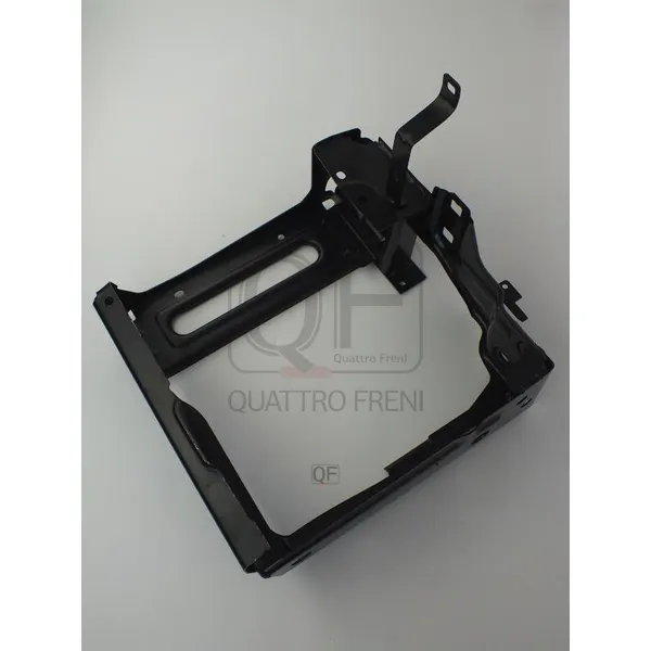 Кронштейн радиатора левый QUATTRO FRENI QF23G00026