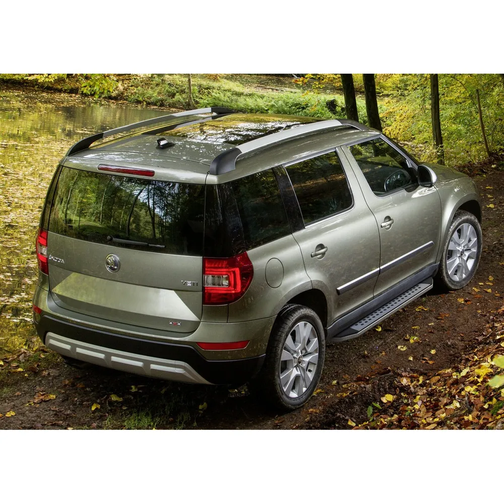 Порог алюминиевый Bmw-Style овалы Skoda Yeti Серебристый, черный Rival B173AL.5101.1
