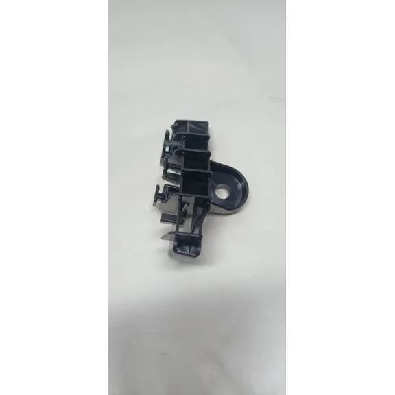 Крепление заднего бампера TOYOTA FORTUNER 15- RH верхнее, Уценка SAT STP525620K030-N0 Уценка