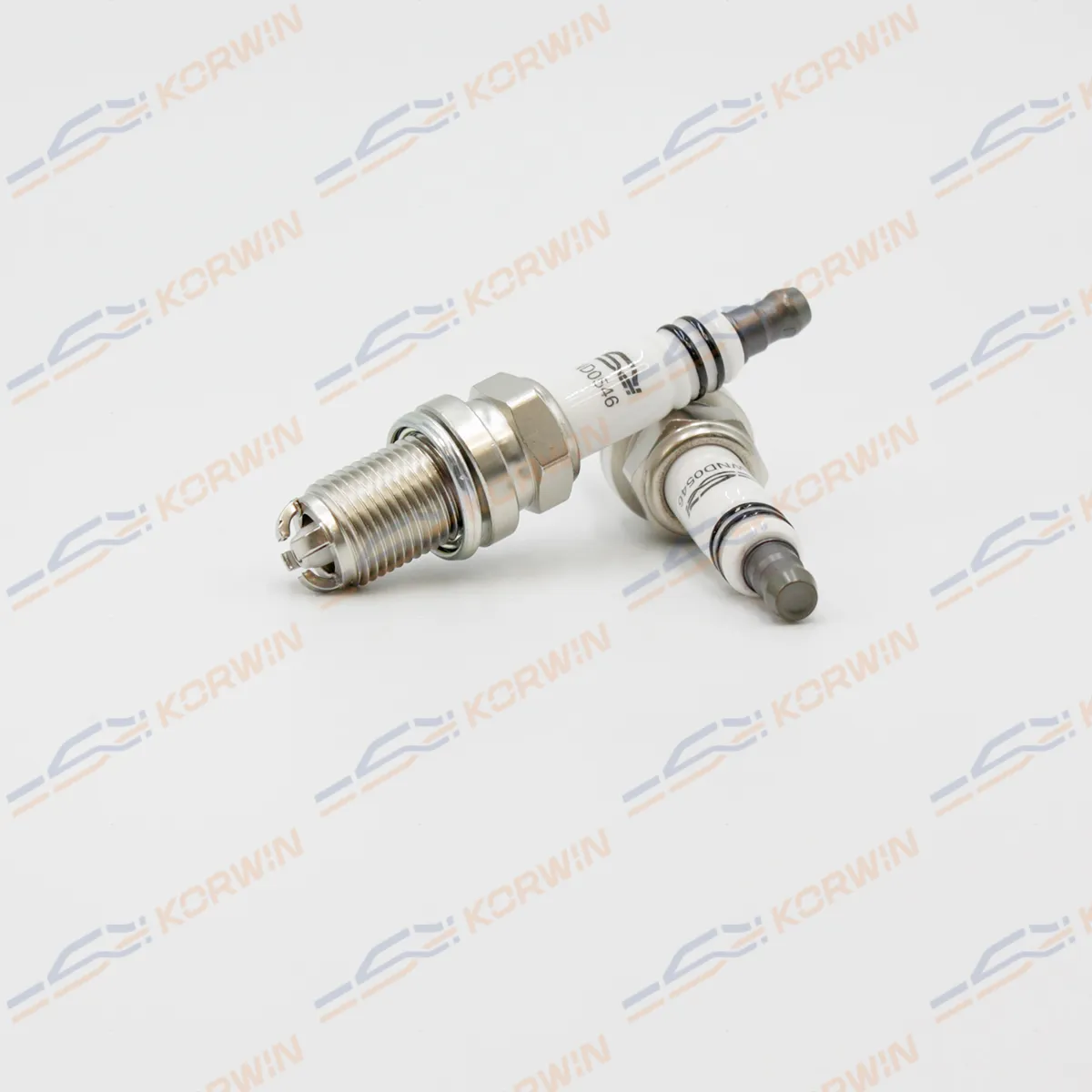 Свеча зажигания (аналог BKR5EQUPA) Platinum 4-х конт. KORWIN KWND0546