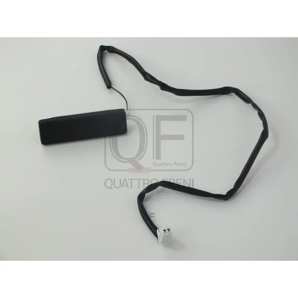 Кнопка открытия багажника QUATTRO FRENI QF72H00013