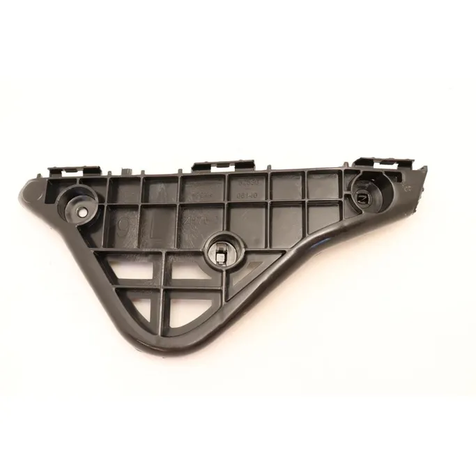 Кронштейн крепления бампера переднего Лев. Toyota Camry 2012-