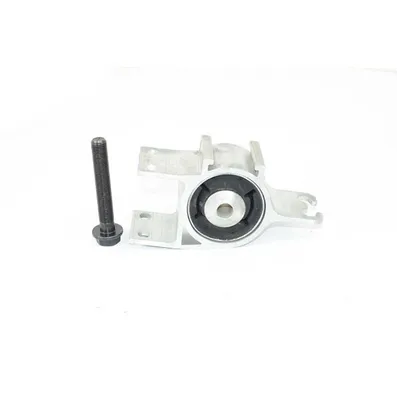 Сайлентблок переднего рычага r 176-246-117 11-13 BSG BSG 60-700-183