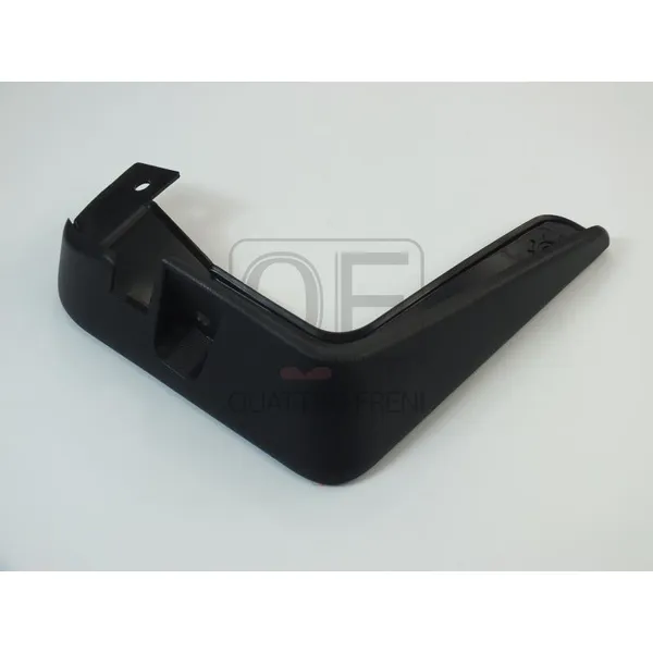 БРЫЗГОВИК FR RH QUATTRO FRENI QF38G00005