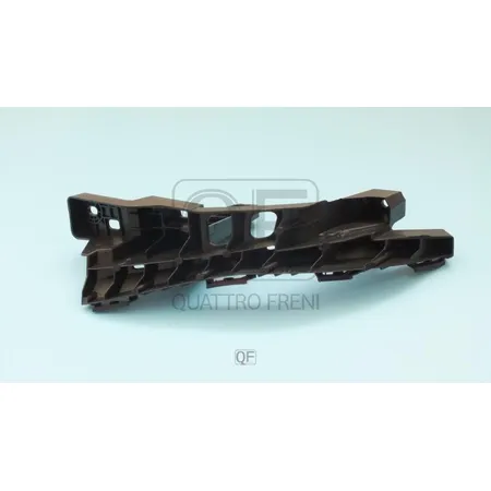 Кронштейн крепления фары RH QUATTRO FRENI QF41M00023