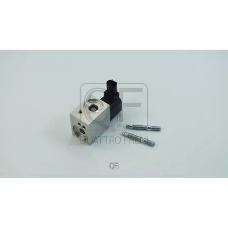 Клапан кондиционера QUATTRO FRENI QF40Q00164