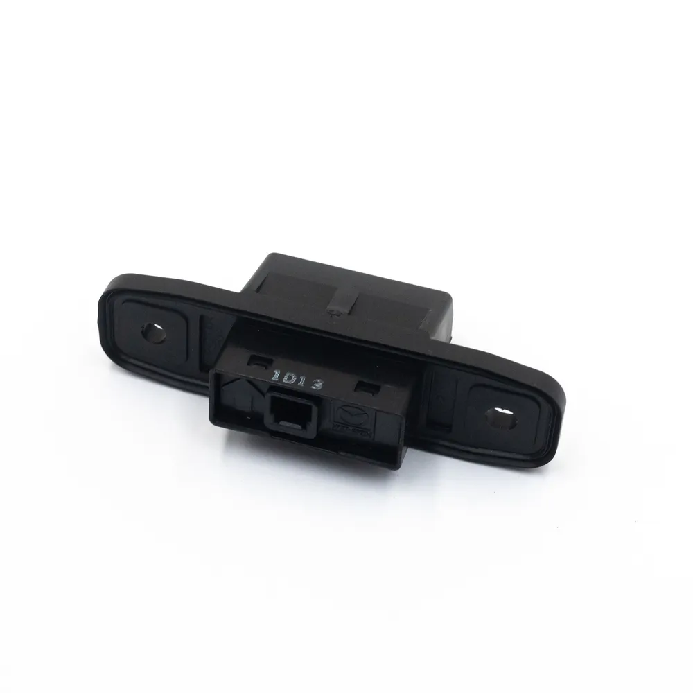 Кнопка открывания крышки багажника MAZDA KD53624B0A