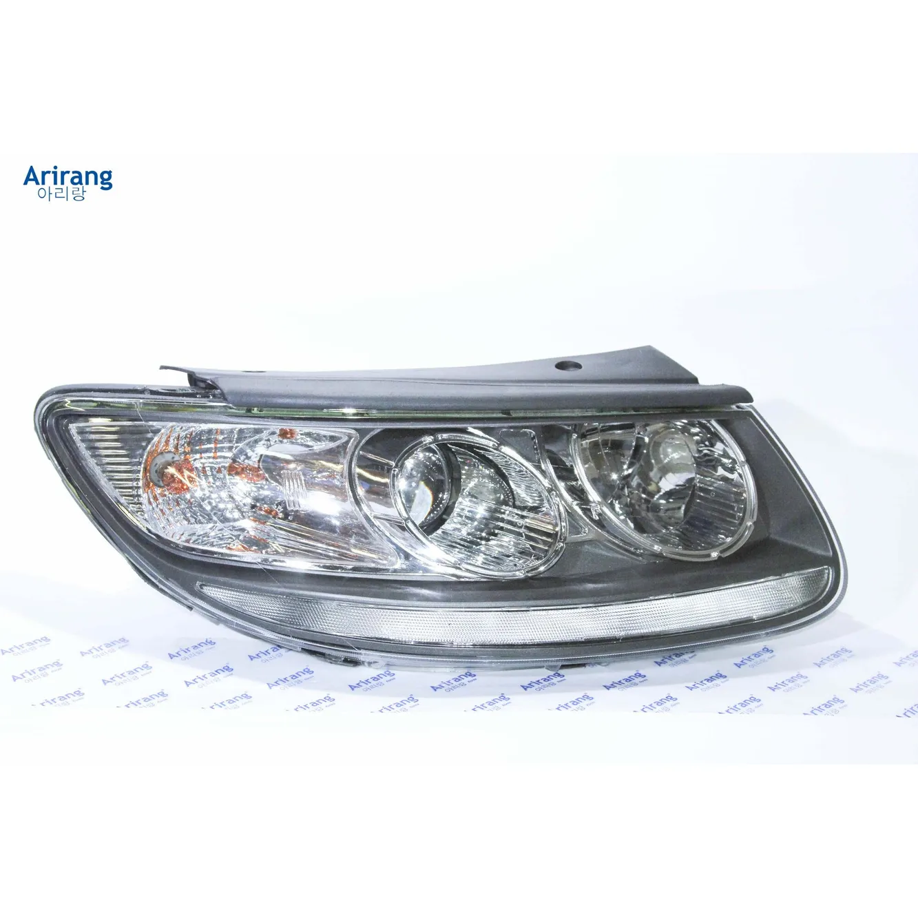 Фара передняя правая с электрокорректором ARIRANG ARG23-1015R