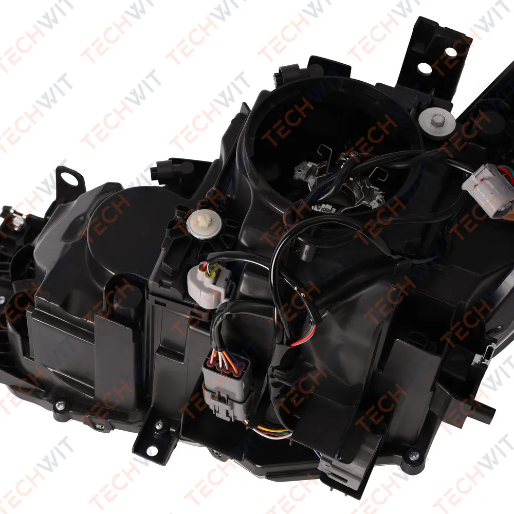 Фара передняя Прав. Mazda 6 2012-2015 TECHWIT HD001MZD012TW