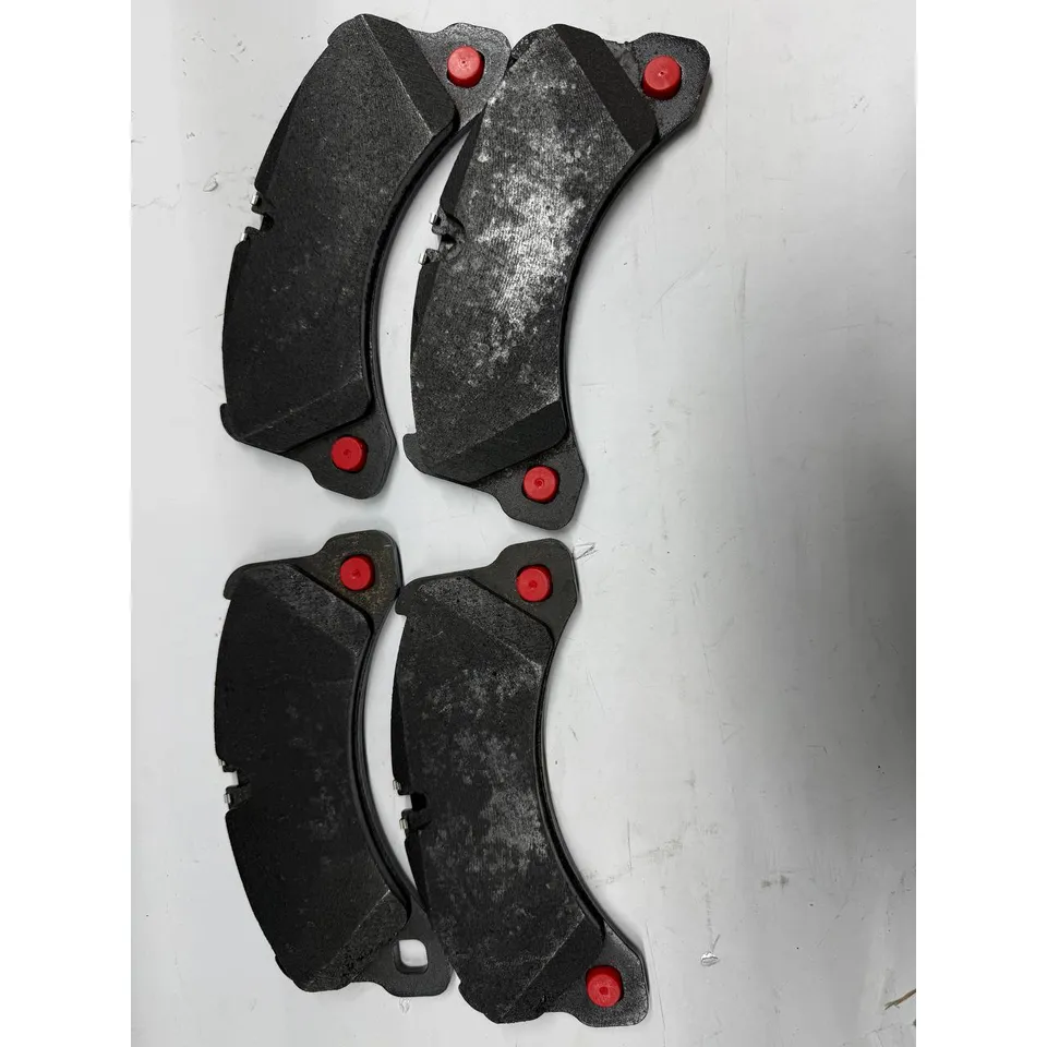 Колодки передние, Уценка PORSCHE Cayenne II/VW Touareg II/Type Brembo TRW GDB2004-N7 Уценка