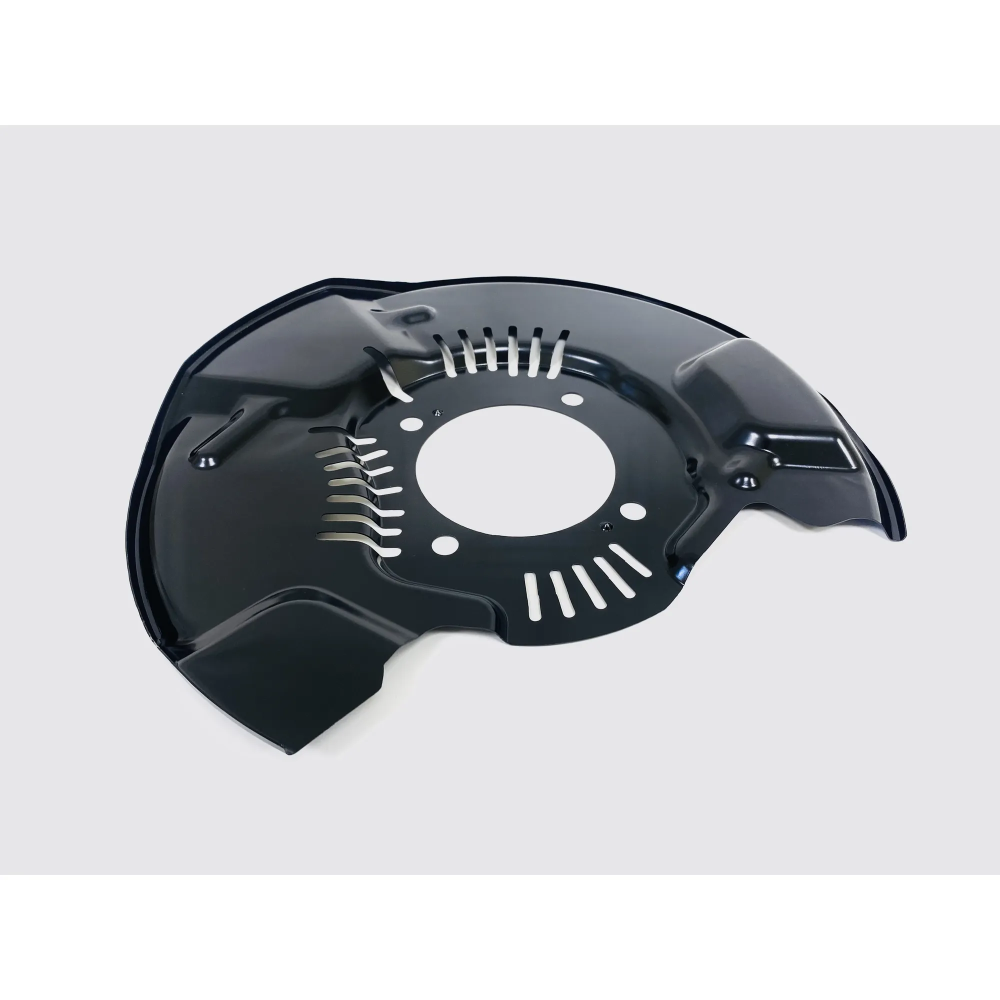 Кожух тормозного диска, левый UkorAuto U0508467