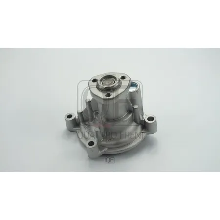 Насос водяной в сборе QUATTRO FRENI QF05A00128