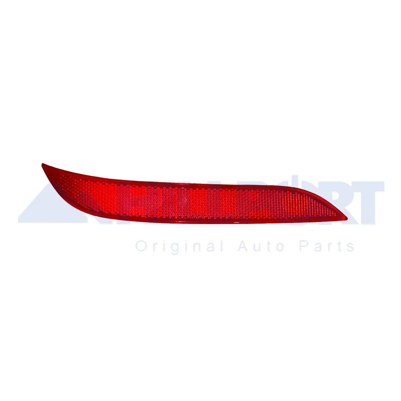 Световозвращатель 5 ser E60, E61 правый HILLPORT 29BH0108