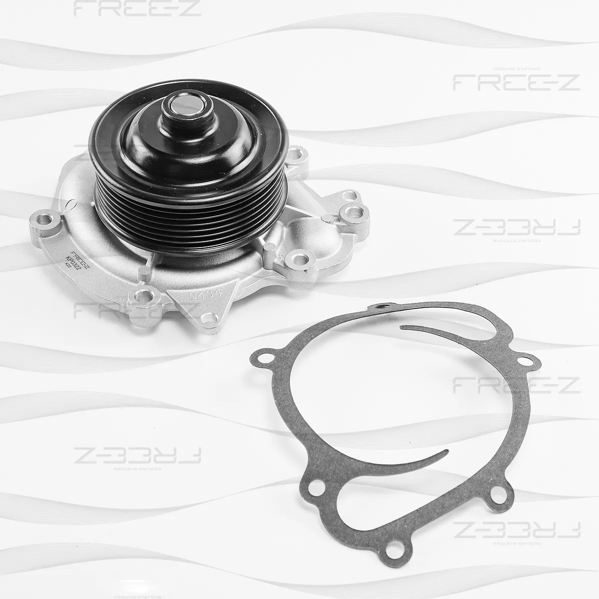 Насос водяной MERCEDES W204/W211/W212/W251/Sprinter 04-> FREE-Z KP0322