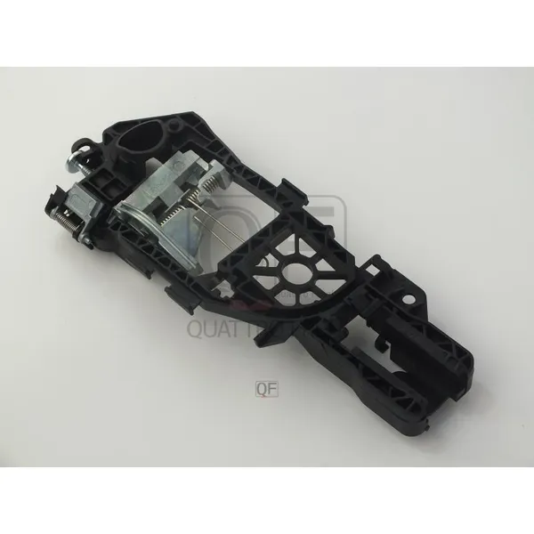 Кронштейн ручки двери QUATTRO FRENI QF12J00036
