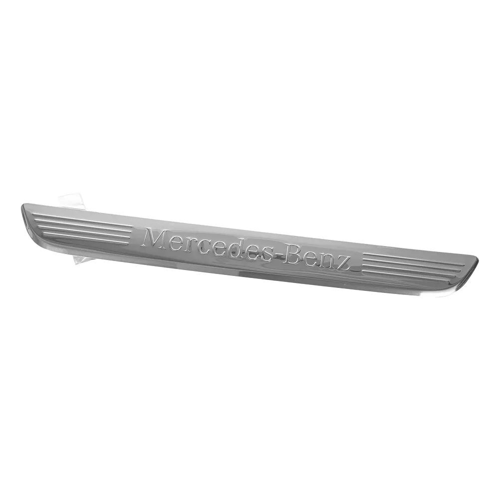 Накладка порога MERCEDES-BENZ A205 680 00 35