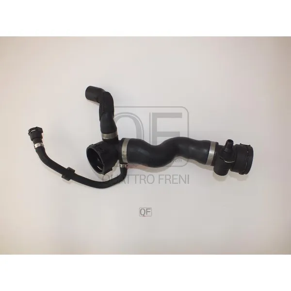 Патрубок системы охлаждения QUATTRO FRENI QF45A00372