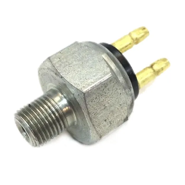 Выключатель сигнала торможения ГАЗ, ЗИЛ, ПАЗ, УРАЛ, УАЗ [ВК12Б] ATD ATD10006