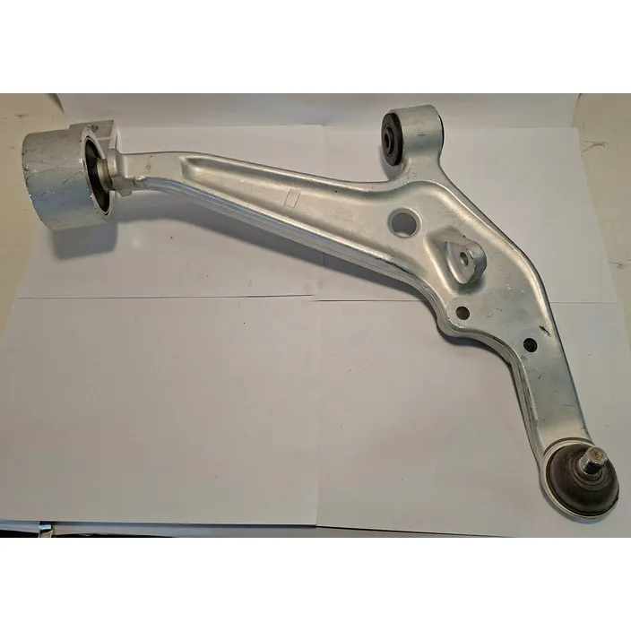 Рычаг подвески передний нижний правый, Уценка NISSAN X-Trail 00-> FIXAR FQ0435R-N0 Уценка