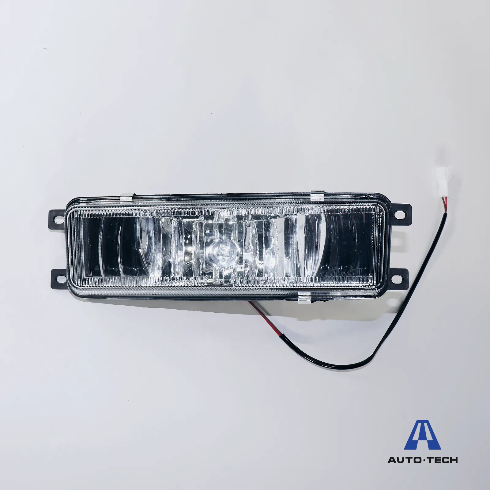 Фара противотуманная правая AVTO-TECH AT1180