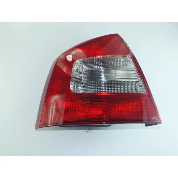 Фонарь RR LH QUATTRO FRENI QF21M00014