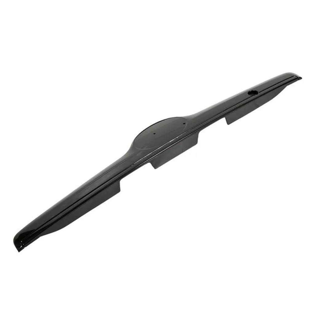 Молдинг крышки багажника COROLLA 2004-2006 17MA044B