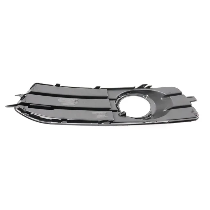 Накладка фары противотуманной Прав. Audi A3 2010-2013 DoCar 8R0807682ADCR