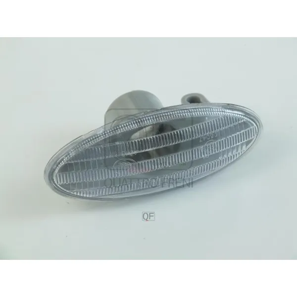 Повторитель поворота QUATTRO FRENI QF11G00001