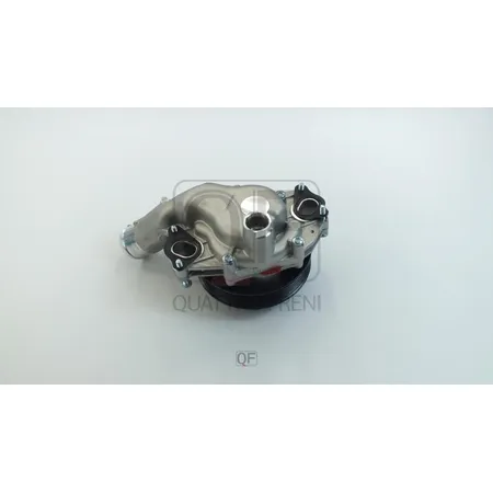 Насос водяной в сборе QUATTRO FRENI QF05A00169