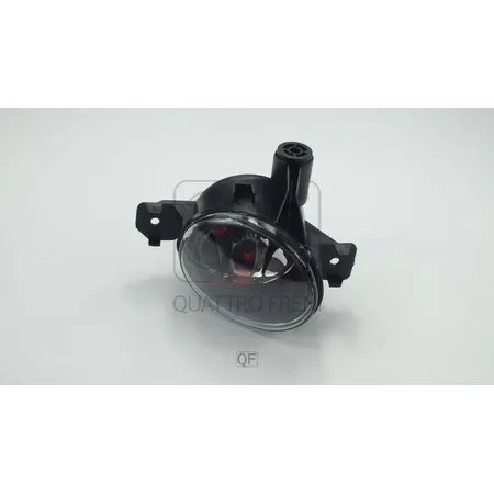 Фара противотуманная RH QUATTRO FRENI QF01M00068