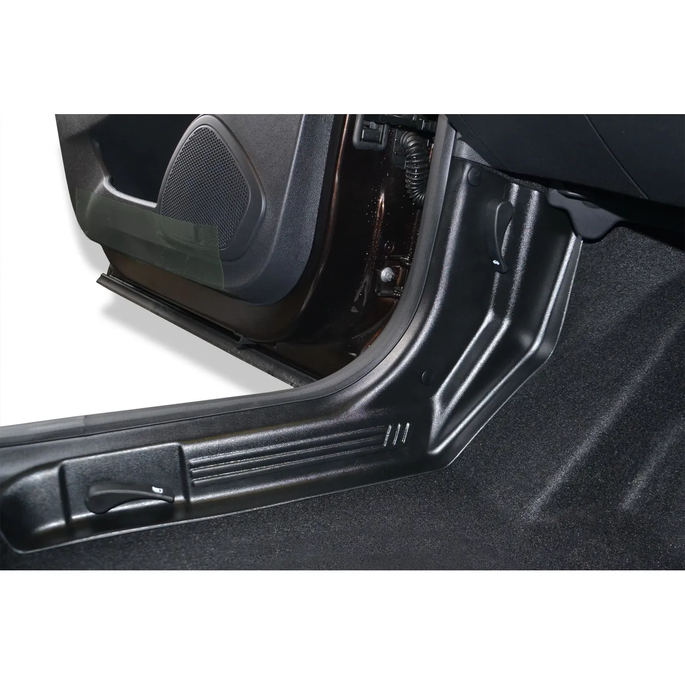 Накладки на ковролин (2 шт) (ABS) передние RENAULT Kaptur 2016-19 (07040402) PT GROUP RKA111701