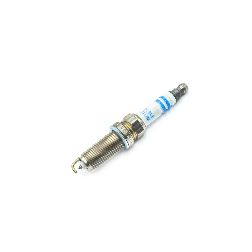 Свеча зажигания с защитой BOSCH 0 242 140 555