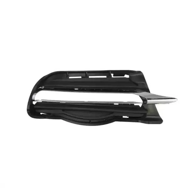 Решетка ДХО бампера переднего прав хром/черн MERCEDES W204 10- GOOD GO MB04242R