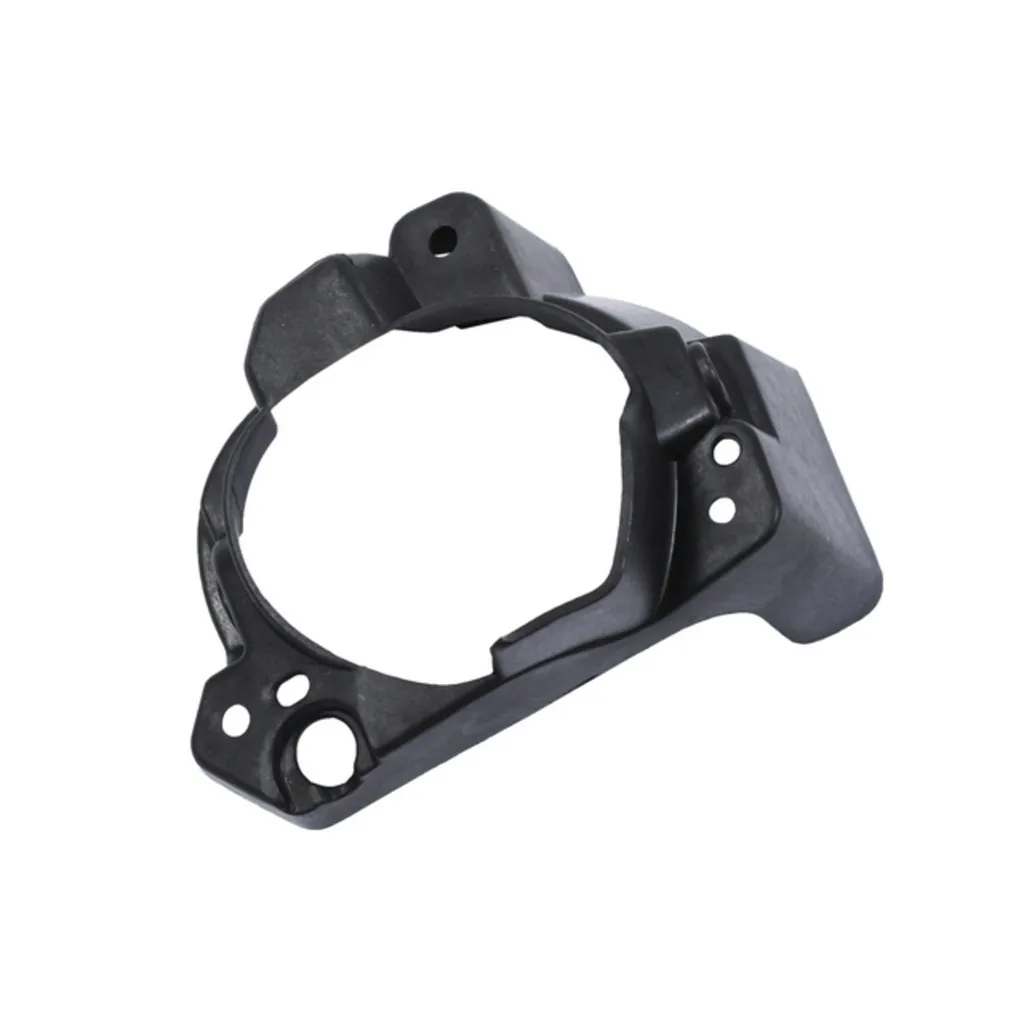 Кронштейн противотуманной фары правый MAZDA 3 2013-2016 SAILING MAL03400909R