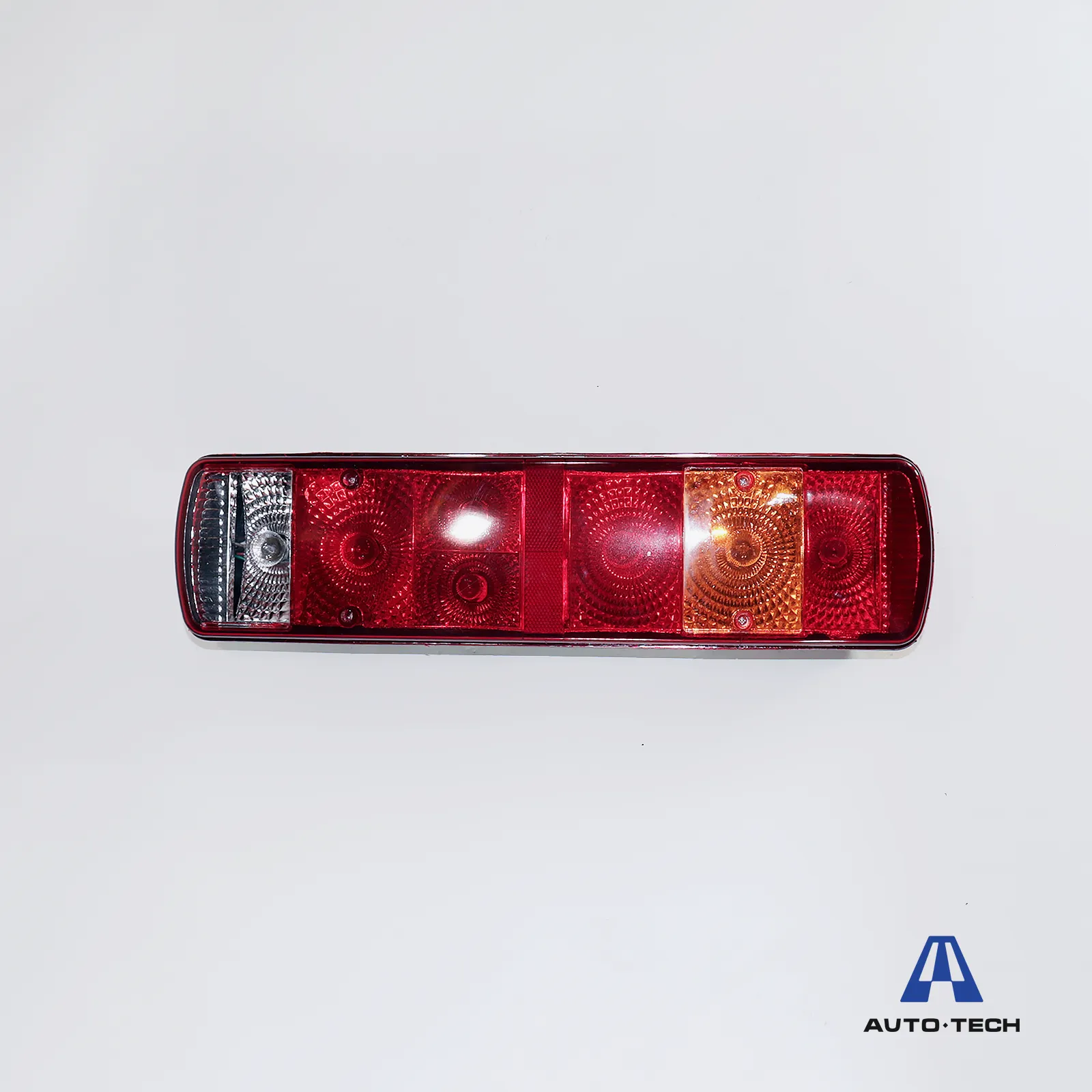 Фонарь задний правый HONGYAN AVTO-TECH AT1317